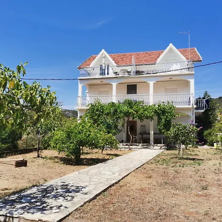 Vinko Apartman Vinisce